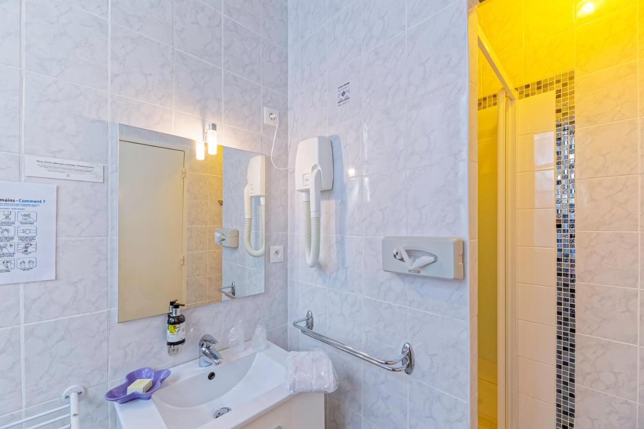 Logis Hotel De France アルディ エクステリア 写真