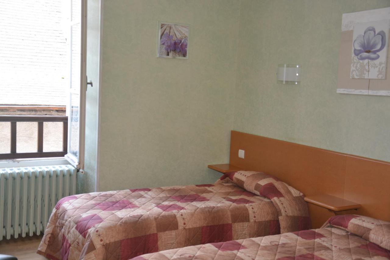 Logis Hotel De France アルディ エクステリア 写真