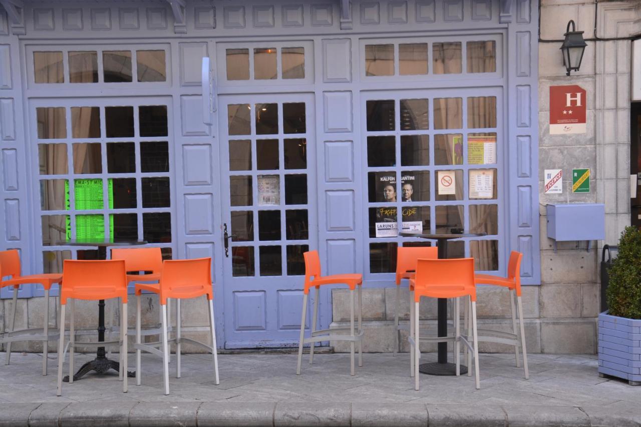 Logis Hotel De France アルディ エクステリア 写真