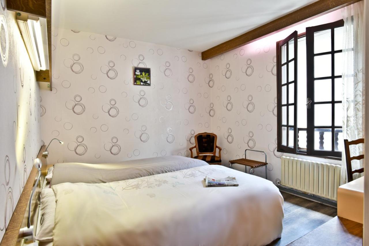 Logis Hotel De France アルディ エクステリア 写真