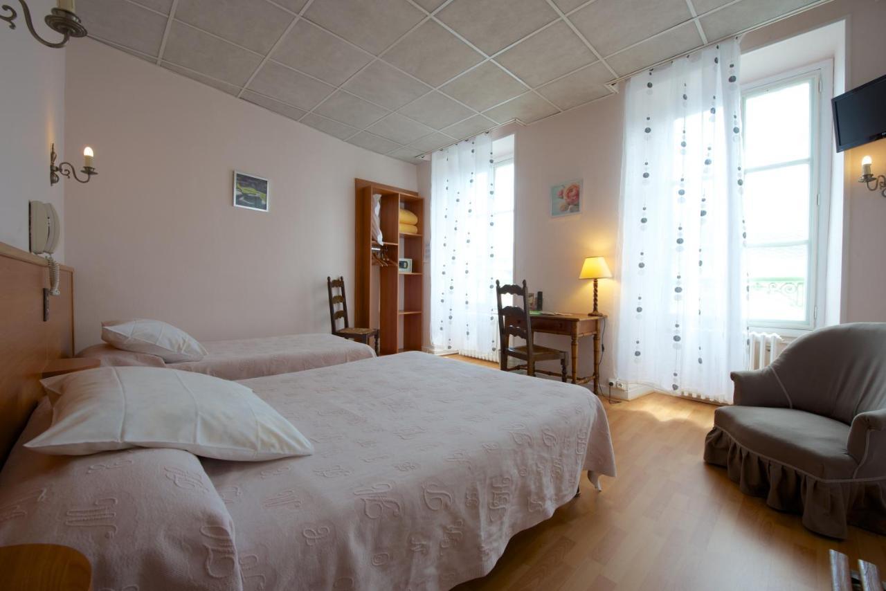 Logis Hotel De France アルディ エクステリア 写真
