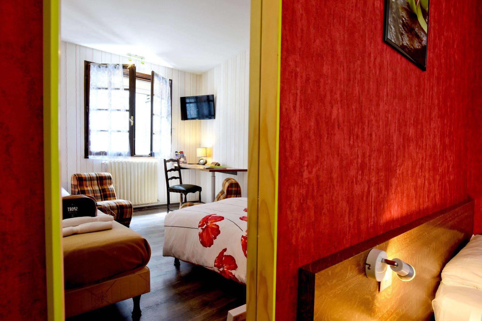 Logis Hotel De France アルディ エクステリア 写真