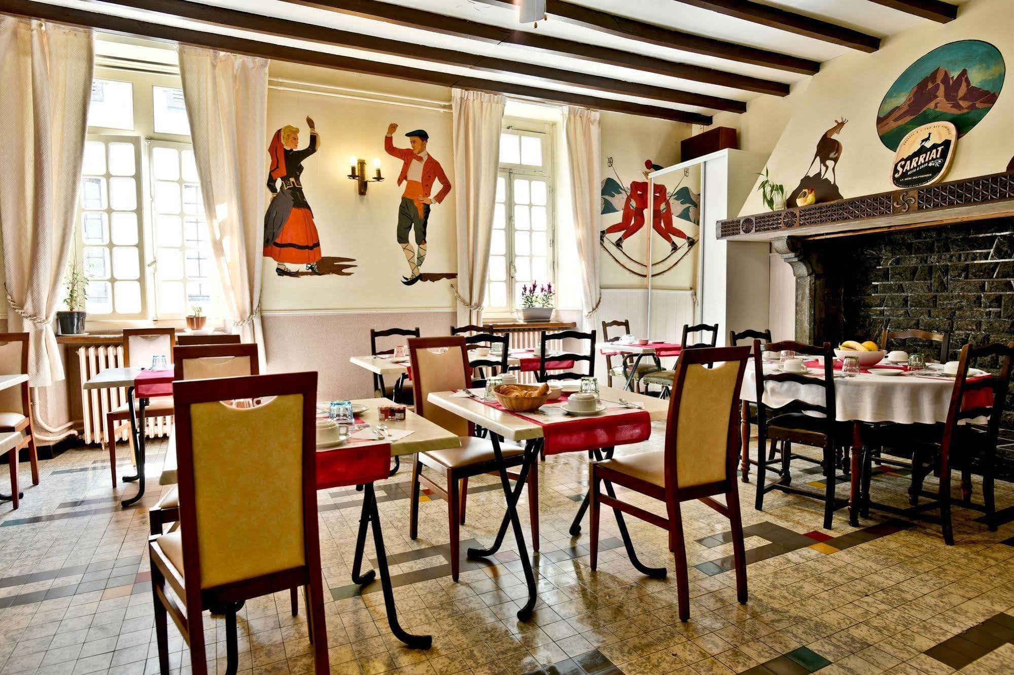 Logis Hotel De France アルディ エクステリア 写真