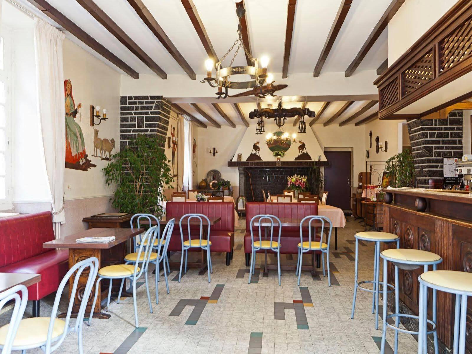 Logis Hotel De France アルディ エクステリア 写真